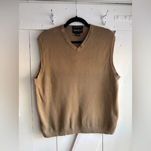 Eddie Bauer Men’s Tan V-Neck Supima Cotton Sweater Vest Size M